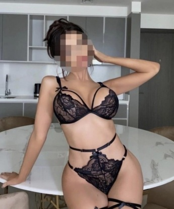 Проститутка Эмилия